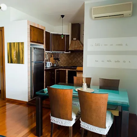 Azura Suite, Duplex Con 2 Da Letto Aria Condizionata, Wi-fi E 4 Letti 올비아
